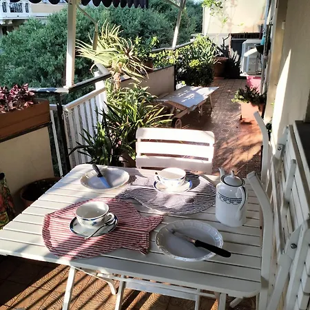 公寓 My Favorite House